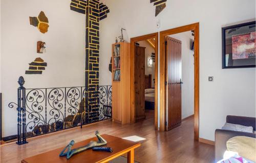 Montalban House | 2 Bedroom Beautiful Home In Montalbán