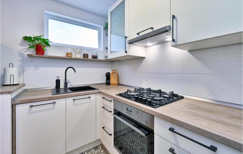 Trnovec Bartolovecki House | 2 Bedroom Beautiful Home In Trnovec