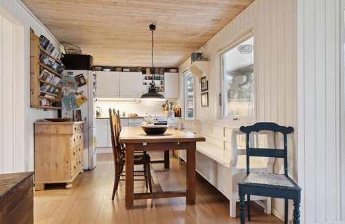 Bronde House | 2 bedroom beautiful home in Orø