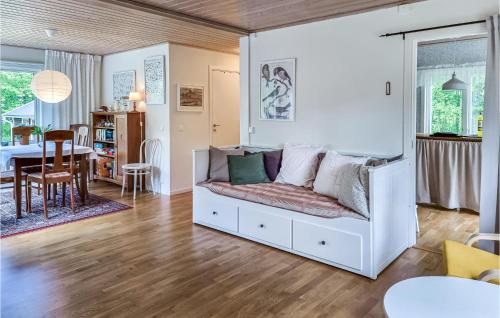 Kallby House | 2 Bedroom Beautiful Home In Källby