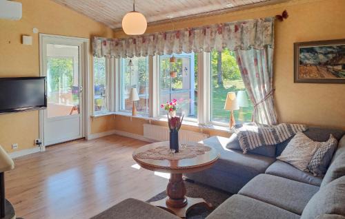 Slakmore Strand House | 2 Bedroom Beautiful Home In Rockneby