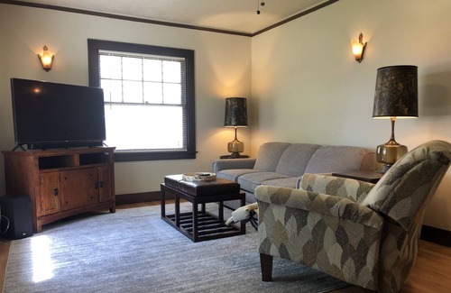 Downtown Boise House | 2 Bedroom Boise Charmer! Walk or Bike Downtown, Greenbelt, Boise State