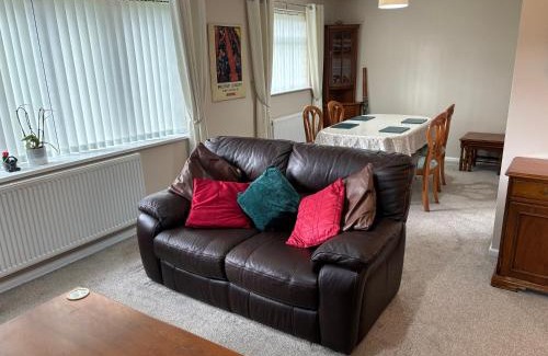 Acrefair House | 2 Bedroom Bungalow