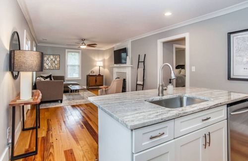 Five Points East House | 2 Bedroom Bungalow in Five Points Near Downtown