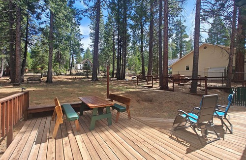 Lake Almanor West Cabin | 2-bedroom cabin in Lake Almanor West.