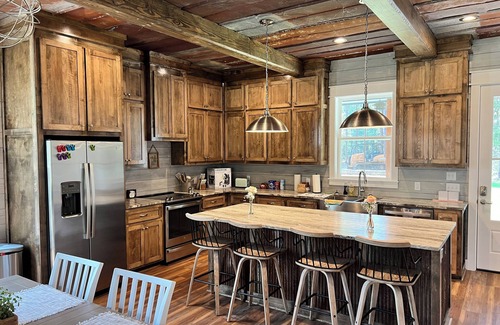Seminary Cabin | 2-bedroom cabin overlooking a private lake with dock and kayaks