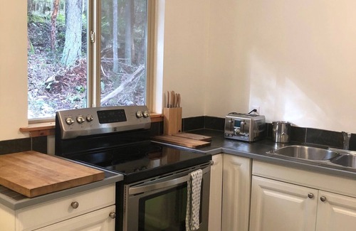 Salt Spring Island House | 2-bedroom cabin with water/mountain view, on quiet street near trails