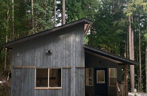 Salt Spring Island House | 2-bedroom cabin with water/mountain view, on quiet street near trails