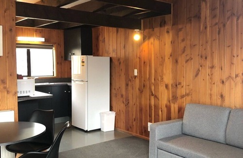 Ohakune Ski Chalet | 2 Bedroom Chalet in the Town Centre