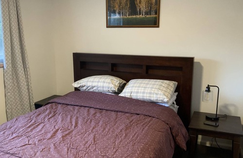 The Dalles House | 2 bedroom close to hospital