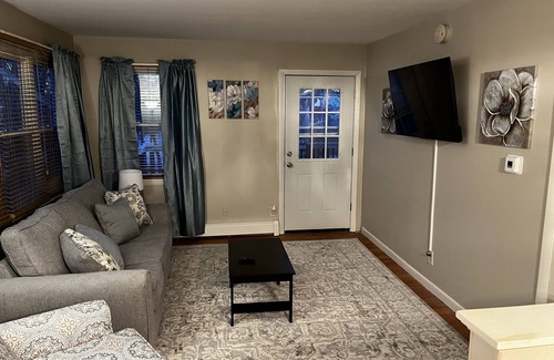 Lewiston Apartment | 2 Bedroom Close to Hospitals and Medical facilities. Quiet and Pet Friendly