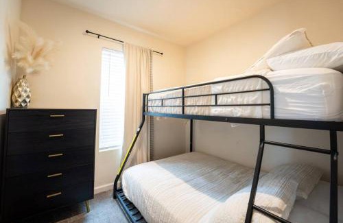 San Luis Obispo House | 2 Bedroom Coastal Home in SLO