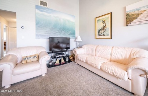Indialantic Condo | 2 Bedroom Condo 431410 by Houzlet