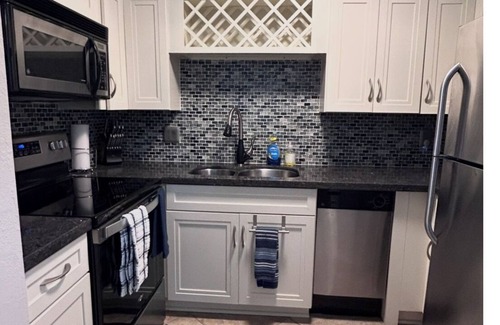 Coquina Key Condo | 2-bedroom condo in enchanting St. Petersburg, on Coquina Key, at Waterside South