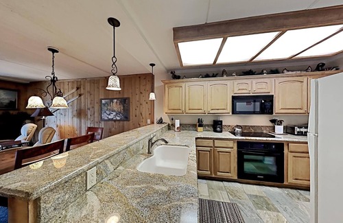 Mammoth Lakes Condo | 2 Bedroom Condo Just Steps Away From Winter Recreation Activities (Unit 207 at 1849) by RedAwning