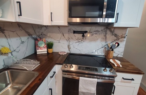 Birmingham Condo | 2-bedroom condo just 8 minutes from University of Alabama-Birmingham