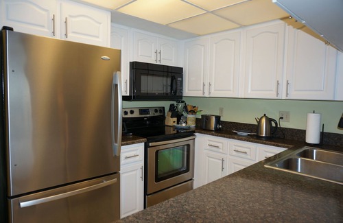 Clewiston Apartment | 2 Bedroom Condo On Lake Okeechobee Bass and Sun Condominium