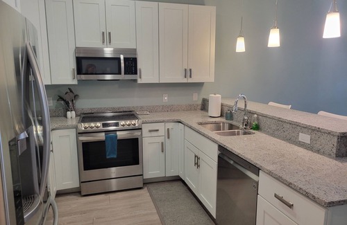 South Haven Condo | 2-bedroom condo with pool/hot tub in gorgeous South Haven