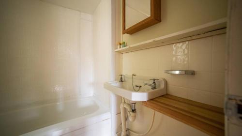 Gravenhurst House | 2-Bedroom Cottage #5 - Lodgepole Pine