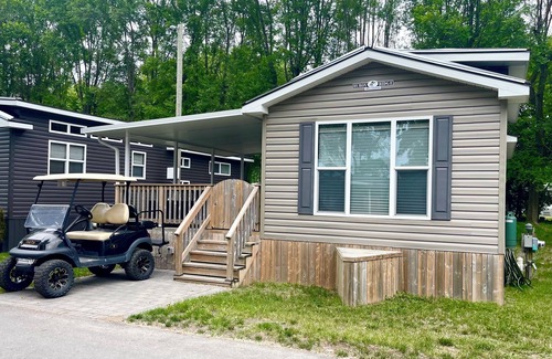Ontario Cottage | 2-Bedroom Cottage Near Elcho Beach & Funplex–Perfect for Relaxation & Adventure!