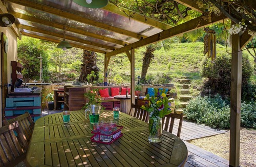 Calcatoggio Villa | 2 bedroom cottage in the countryside, panoramic view and close to the sea.