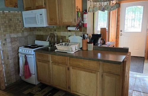 Alpena Cottage | 2-bedroom Cottage on Long Lake near Alpena