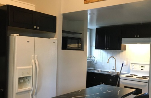 Port Dover Cottage | 2 bedroom cottage plus a childrens' loft on the stunning Lake Erie shoreline