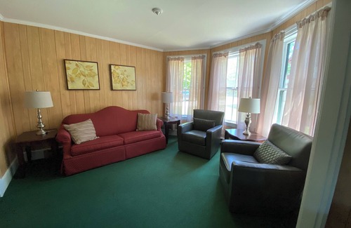 Poland Cottage | 2 Bedroom Cottage at the 500 acre Poland Spring Resort with lots of onsite activities!