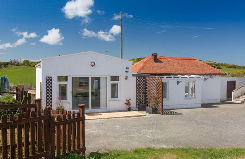 Amlwch Cottage | 2 Bedroom Cottage with Breathtaking, Panoramic Sea Views Bull Bay