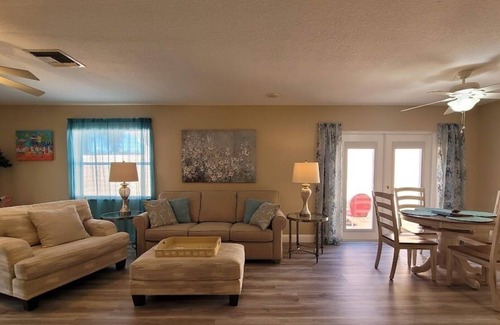 El Cortez House | 2 Bedroom Courtyard Villa with King Bed