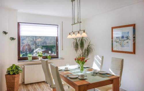Finnentrop Apartment | 2 Bedroom Cozy Apartment In Finnentrop