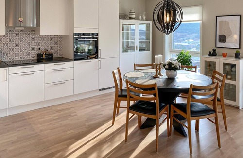 Spjelkavik Apartment | 2 bedroom cozy apartment in ålesund