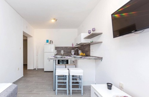 Kraljevica Apartment | 2 bedroom cozy apartment in Smrika