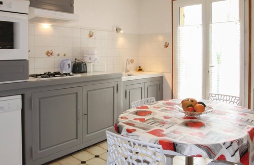 Saint-Trinit House | 2 bedroom cozy home in Saint Trinit