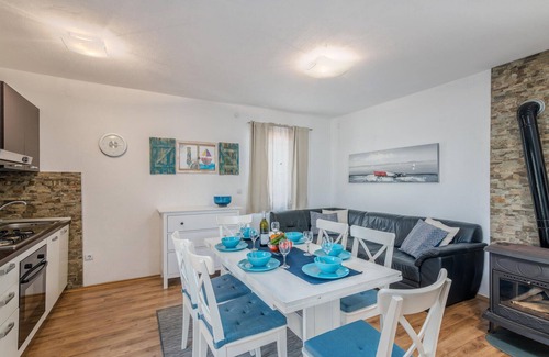 Kras House | 2 bedroom cozy home in Kras