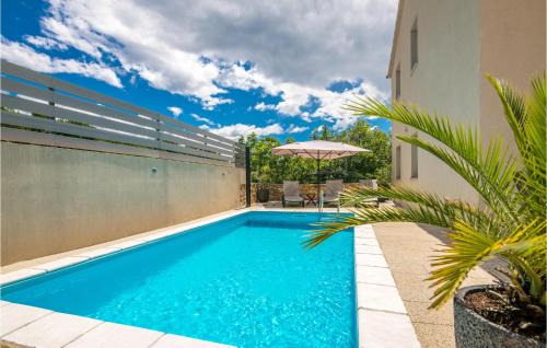 Kras House | 2 Bedroom Cozy Home In Kras