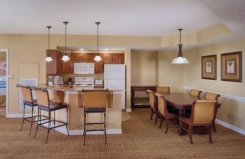 Bay Lake Condo | 2 Bedroom Deluxe Resort Condo Very Near Disney World Parks in Lake Buena Vista