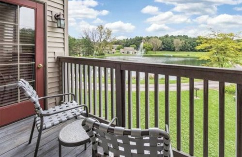 Lake Delton Condo | 2 Bedroom Deluxe Condo, Kitchen, Sleeps 6, in Wisconsin Dells, Wyndham Tamarack!