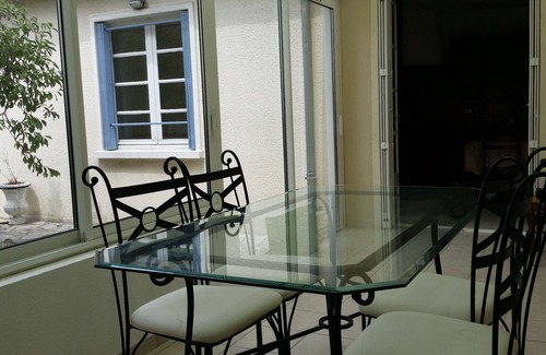 Les Ponts-de-Ce House | 2-bedroom detached house for 4 to 6 people
