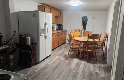 St. Maries Hotel | 2 Bedroom-Downtown St. Maries