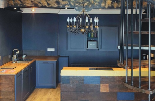 Newcastle Apartment | 2 bedroom duplex apartment with spiral staircase