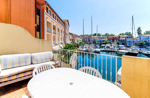 Port Grimaud Apartment | 2-bedroom duplex apartment in Port Grimaud - Terrace with canal view, WIFI