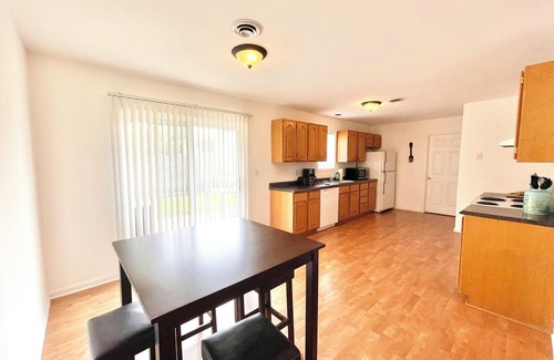 Cambria Apartment | 2-bedroom Duplex with Attached Garage and WIFI in Cambria