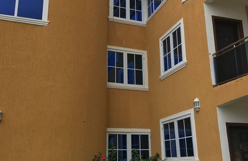 Oshien Apartment | 2-Bedroom Executive Beach View Apartment