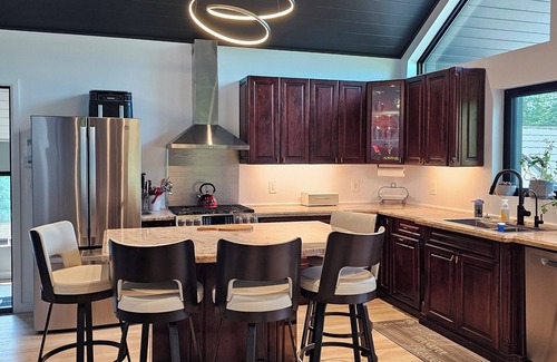 Utterson Apartment | 2 Bedroom Executive Apartment in Utterson