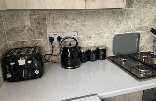 Highbury West Apartment | 2 Bedroom Flat in London
