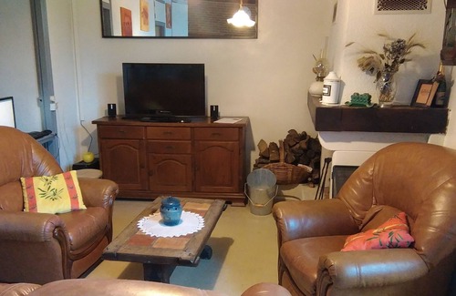 Saint-Michel-de-Lanes House | 2 bedrooms in owner's house