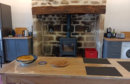 Saint-Julien-le-Pelerin House | 2 Bedroom Private vacation home in St julien le pÃ¨lerin