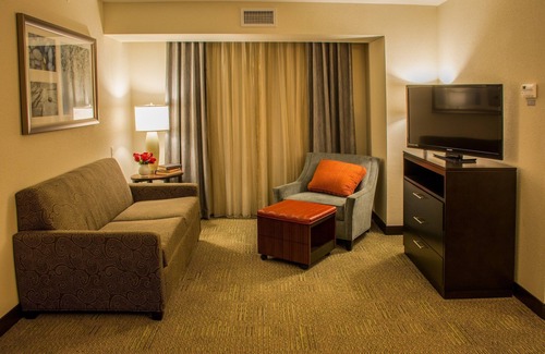 Schererville Condo | 2 Bedroom | Free Daily Breakfast. Indoor Pool.