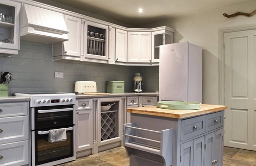 Loftus Cottage | 2 bedroom accommodation in Loftus, near Saltburn-by-the Sea